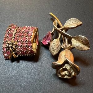 VINTAGE Gold Tone and Pink Pins: Long Stem Rose & Flower Pot/Hat